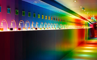 阿姆斯特丹网红打卡胜地——德国赫威都肯色彩巨作